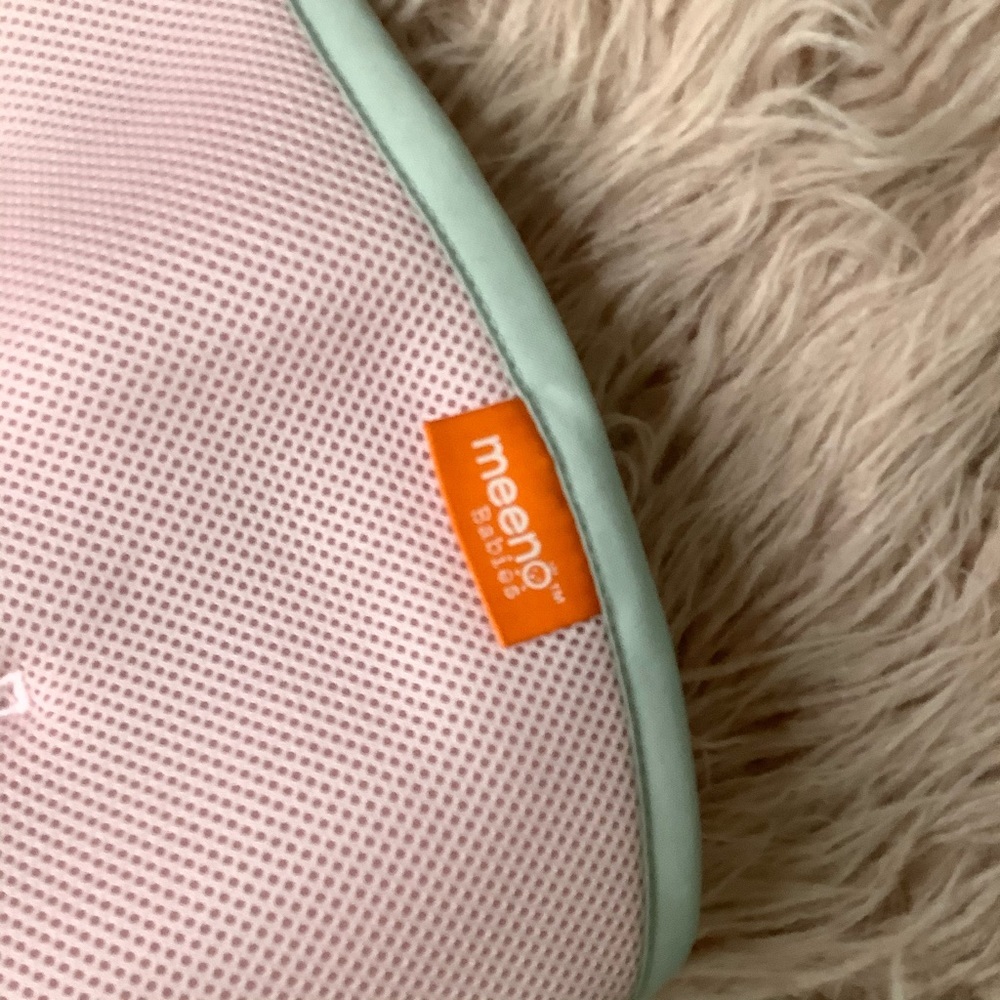 Meeno Car Seat Liner - Picture 3 of 4
